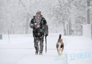 梦见下大雪是什么意思