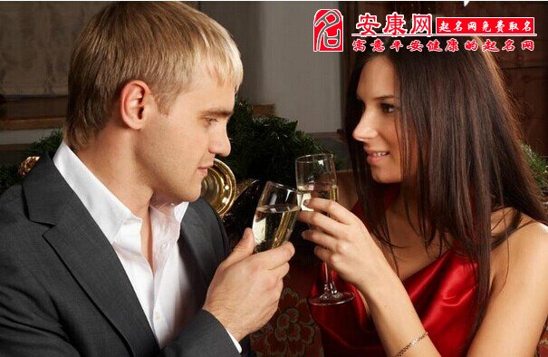 梦见自己老婆跟别人约会是什么意思