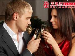 梦见自己老婆跟别人约会是什么意思