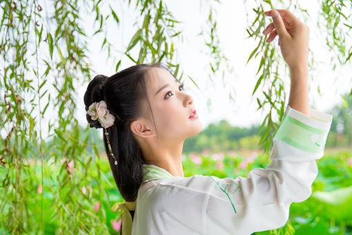 郝姓女孩起名有诗意的