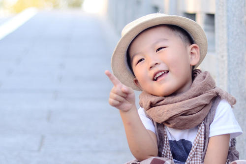 2020新年1月1日元旦节出生的男孩好寓意起名名字！