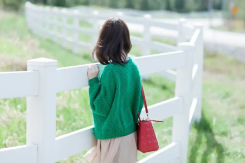 带蕊的女孩名字寓意 女生蕊字温婉优美的名字