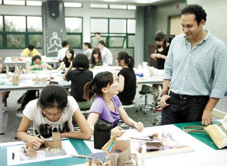 梦见女人尿频 周公解梦之梦到女人尿频