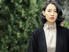 眼睛里总有泪的女人面相